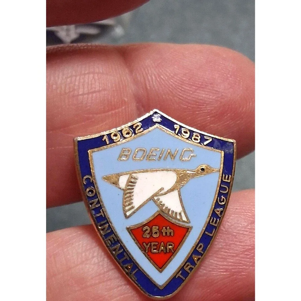 Vintage Boeing Continental Trap League 25th Year Lapel Pin 1962 1987 Enamel